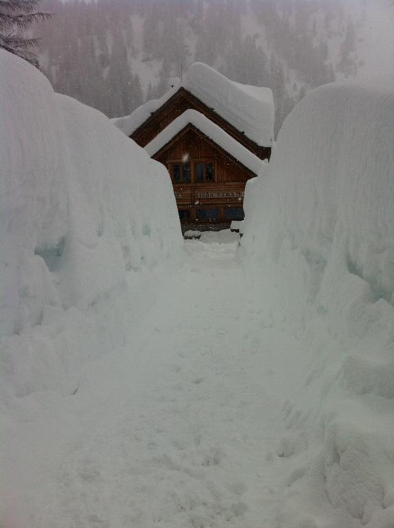 Rifugio Lago Nambino Madonna Eksteriør billede